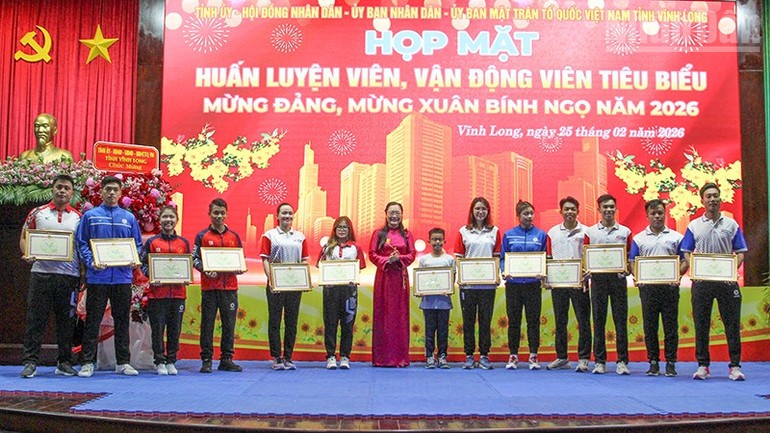 Vĩnh Long vinh danh huấn luyện viên, vận động viên xuất sắc năm 2025